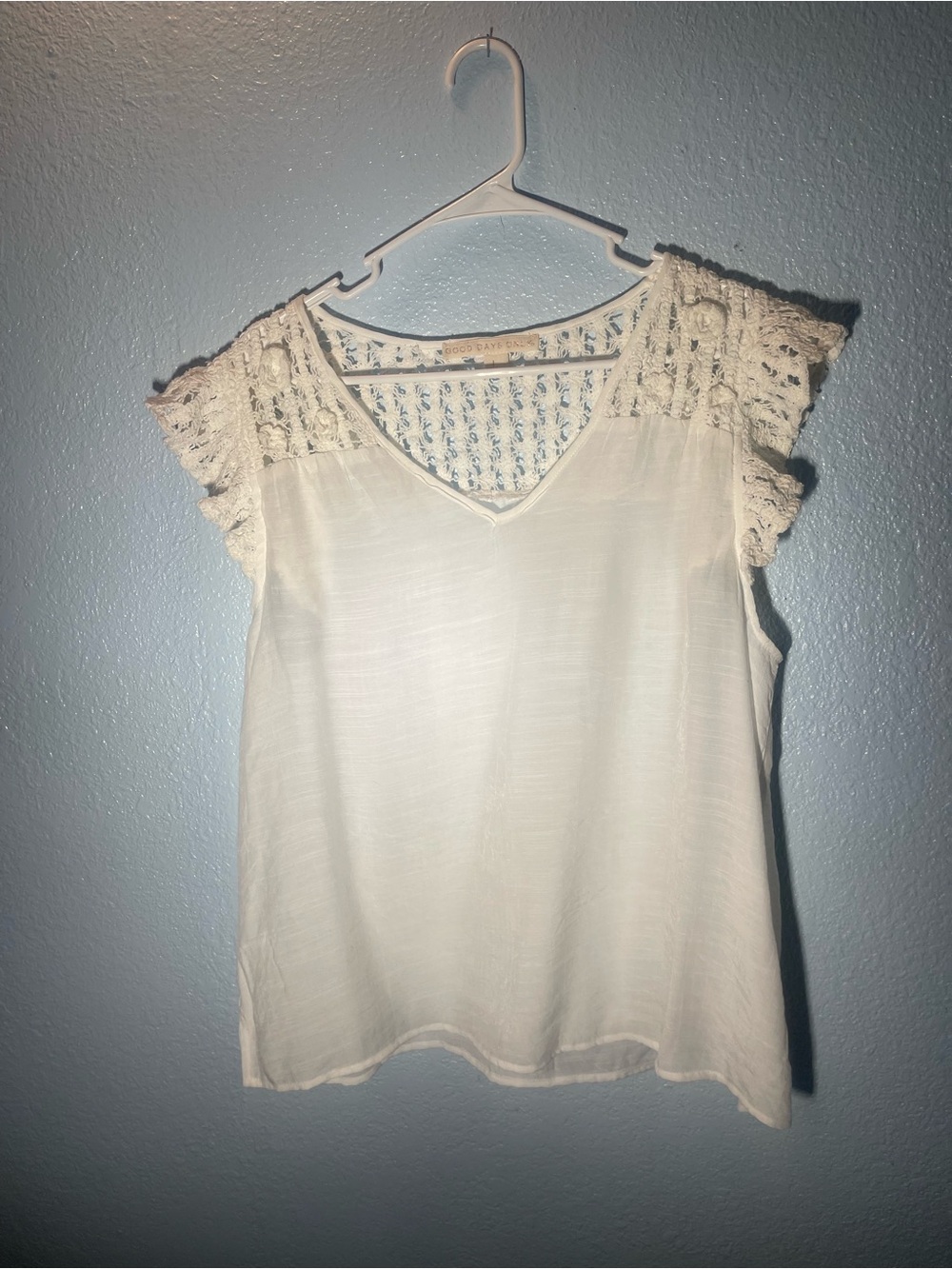 Boho Crochet Cap-Sleeve V-Neck Camisole - White